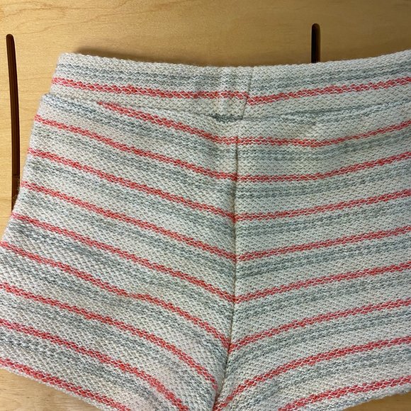 Mango Kids Girls Beautiful Shorts Size 3-4 Year in Great condition!! - Picture 3 of 3